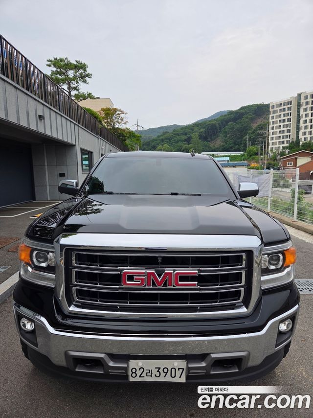 GMC Sierra Denali — пробег 95 929 км — фото 2 из 5