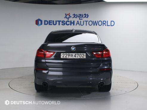 BMW X4 M40i — пробег 94 967 км — фото 4 из 5
