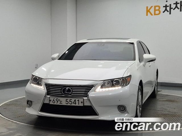 Lexus ES Executive XV60 — пробег 146 030 км — фото 1 из 5