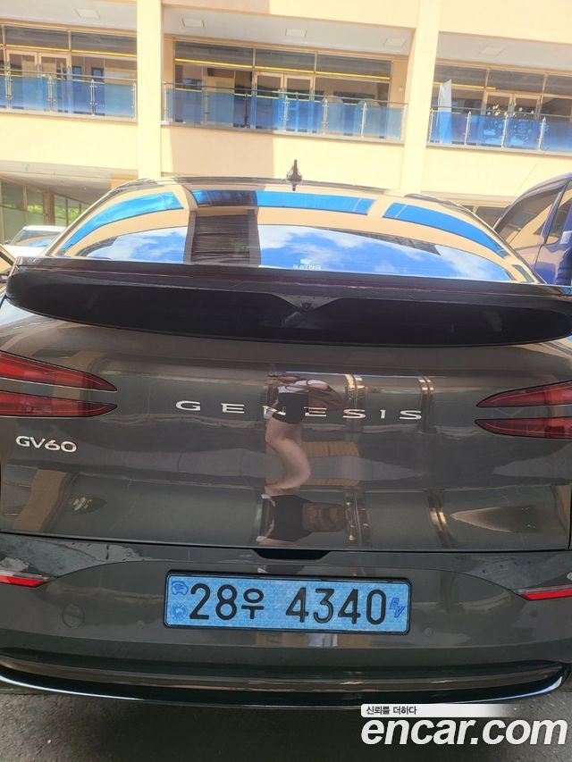 Genesis GV60 из Кореи Encar