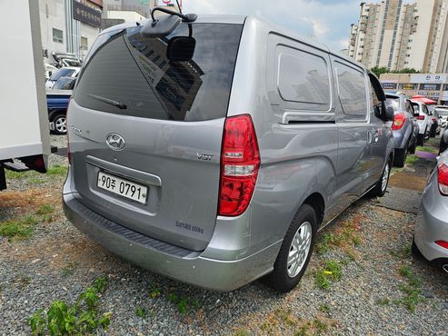 Hyundai Starex 3-Seater VAN Modern — пробег 262 530 км — фото 5 из 5