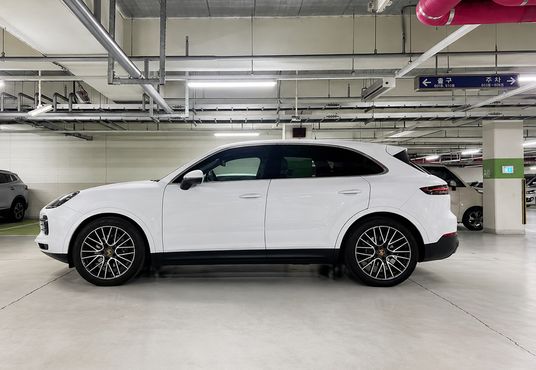 Porsche Cayenne 3.0 — пробег 39 500 км — фото 5 из 5
