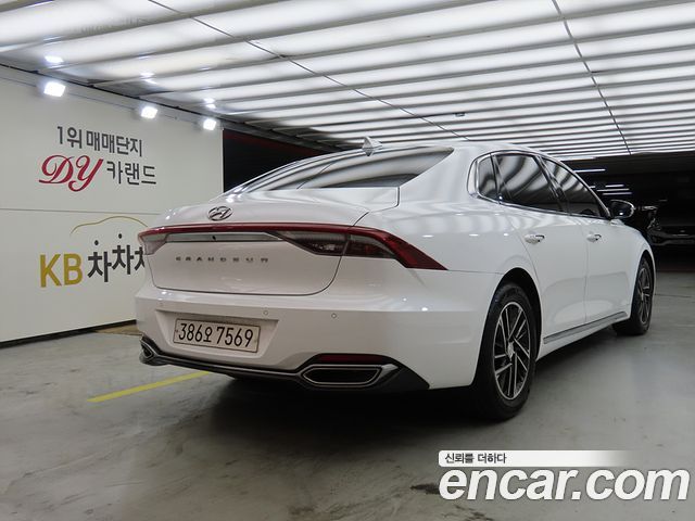 Hyundai Grandeur из Кореи Encar