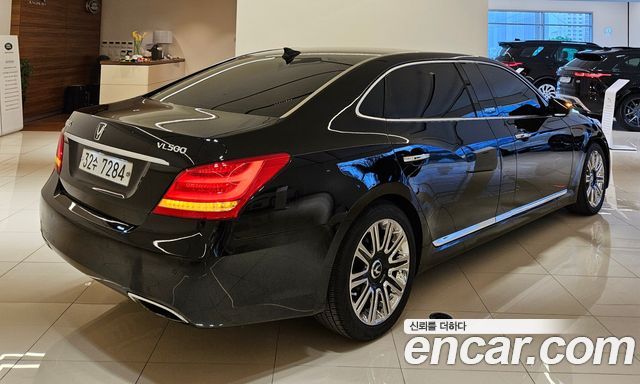 Hyundai Equus из Кореи Encar
