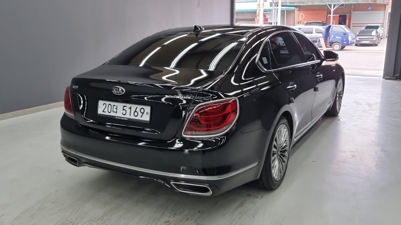 Kia K9 из Кореи Encar