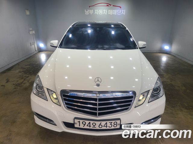 Mercedes-Benz E-Class E350 — пробег 71 000 км — фото 1 из 5