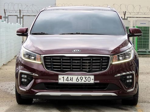 Kia Carnival 7-Seater Limousine President — пробег 97 915 км — фото 1 из 5