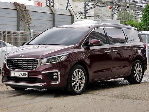 Kia Carnival 7-Seater Limousine President — пробег 97 915 км — фото 2 из 5