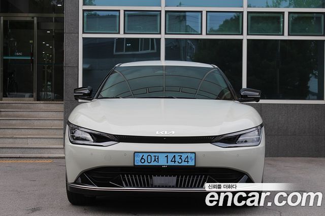 Kia EV6 Long Range Earth — пробег 10 900 км — фото 2 из 5