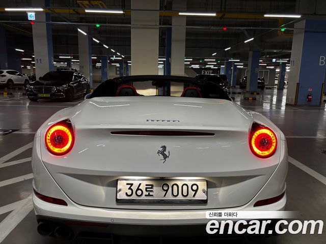 Ferrari California из Кореи Encar