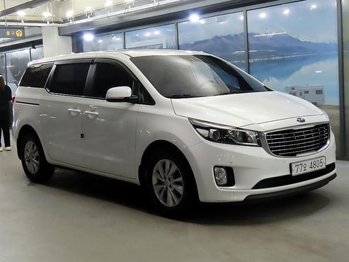 Kia Carnival 6-seater Wheelchair lift — пробег 259 146 км — фото 2 из 5