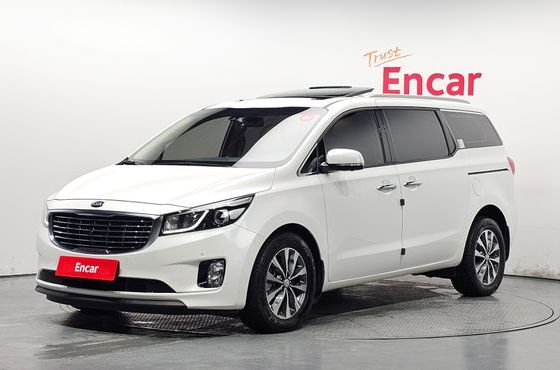 Kia Carnival 6-seater Wheelchair lift — пробег 61 143 км — фото 1 из 5