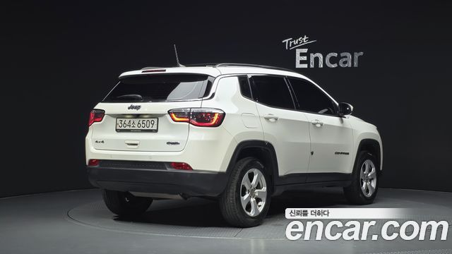 Jeep Compass из Кореи Encar