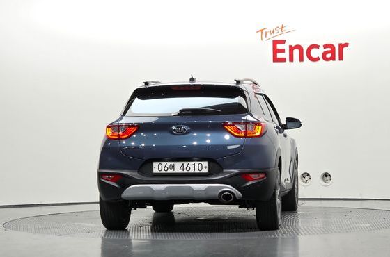 Kia Stonic Diesel 1.6 Trendy — пробег 99 734 км — фото 4 из 5