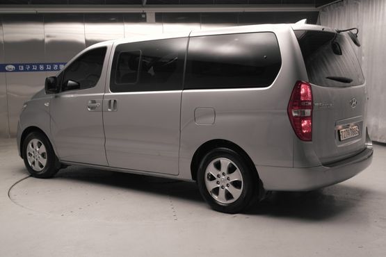 Hyundai Starex Wagon 11-Seater Smart — пробег 132 522 км — фото 2 из 5