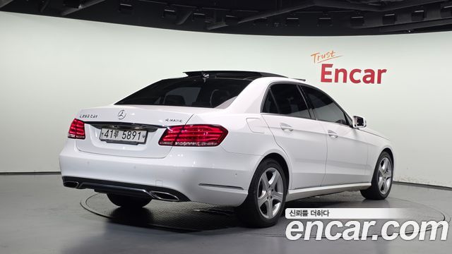 Mercedes-Benz E-Class из Кореи Encar