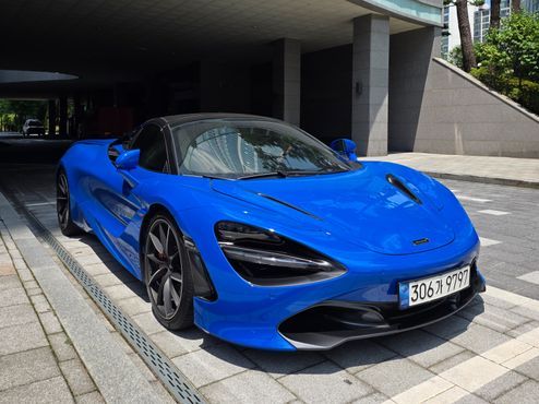 Mclaren 720S 4.0 Spyder — пробег 14 550 км — фото 2 из 5