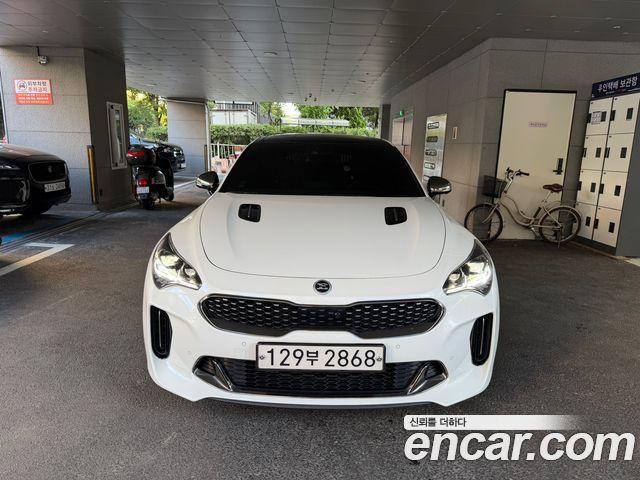 Kia Stinger из Кореи Encar
