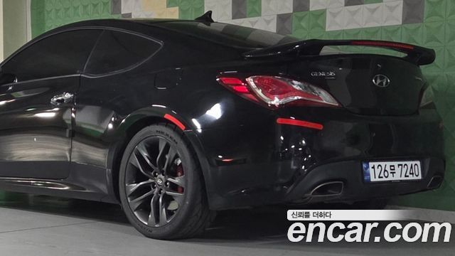 Hyundai Genesis из Кореи Encar