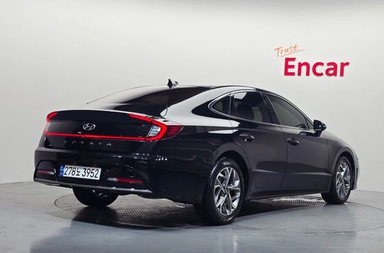 Hyundai Sonata 2.0 Premium Plus — пробег 38 732 км — фото 2 из 5