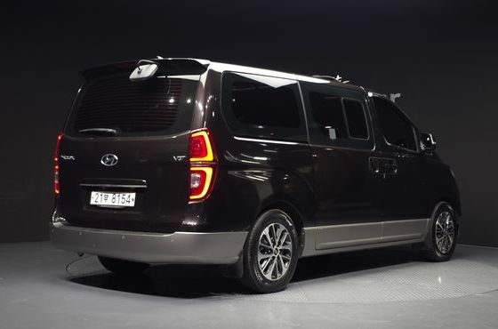 Hyundai Starex Urban 9-Seater Exclusive — пробег 92 722 км — фото 2 из 5