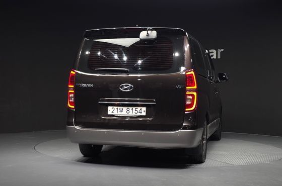 Hyundai Starex Urban 9-Seater Exclusive — пробег 92 722 км — фото 4 из 5