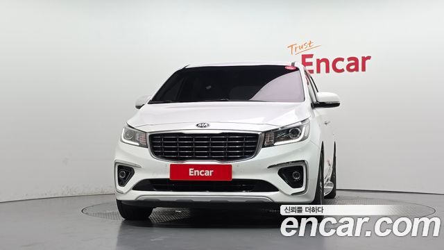 Kia Carnival из Кореи Encar