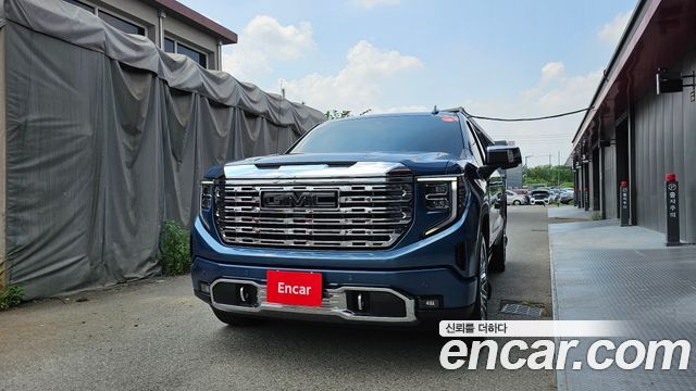 GMC Sierra Denali — пробег 32 138 км — фото 3 из 5