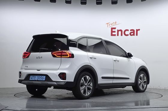 Kia Niro Earth — пробег 146 387 км — фото 2 из 5