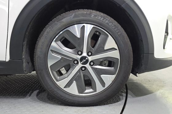 Kia Niro Earth — пробег 146 387 км — фото 5 из 5