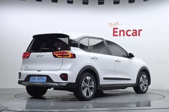 Kia Niro Earth — пробег 170 678 км — фото 2 из 5