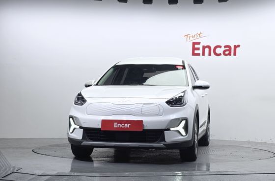 Kia Niro Earth — пробег 170 678 км — фото 3 из 5