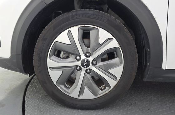 Kia Niro Earth — пробег 170 678 км — фото 5 из 5