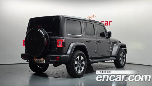 Jeep Wrangler 2.0 Overland Power Top 4Door — пробег 98 418 км — фото 2 из 5