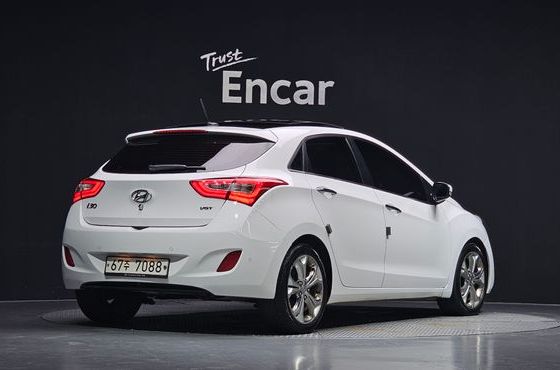 Hyundai i30 Diesel 1.6 VGT Extreme — пробег 131 442 км — фото 2 из 5
