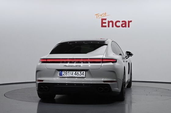 Porsche Panamera 4.0 GTS — пробег 6 158 км — фото 4 из 5