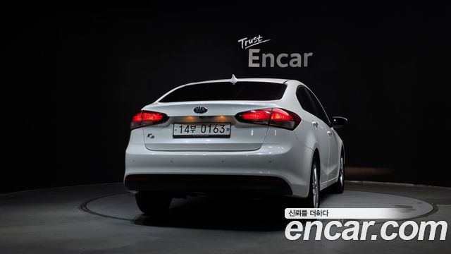 Kia K3 из Кореи Encar