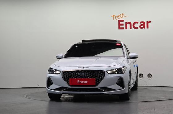 Genesis G70 2.0T AWD Sport Package — пробег 126 910 км — фото 3 из 5