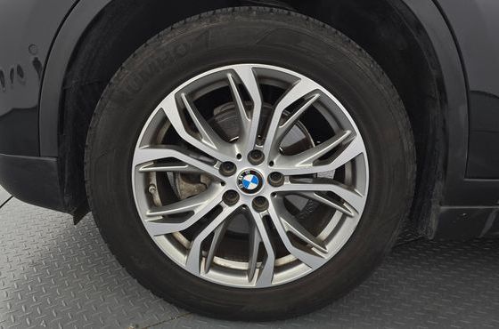 BMW X1 xDrive 18d Premium — пробег 84 618 км — фото 5 из 5