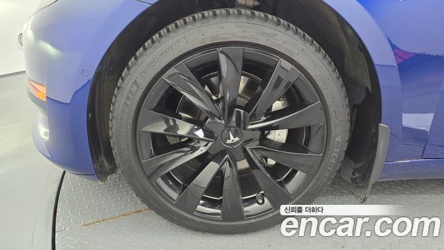 Tesla Model 3 Long Range AWD — пробег 67 285 км — фото 5 из 5