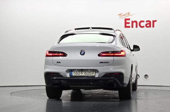 BMW X4 xDrive M40i Online Exclusive Edition — пробег 77 124 км — фото 4 из 5
