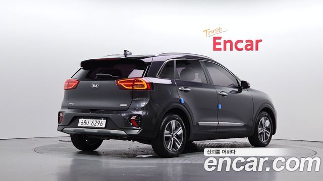 Kia Niro 1.6 HEV Noblesse Special — пробег 106 753 км — фото 2 из 5