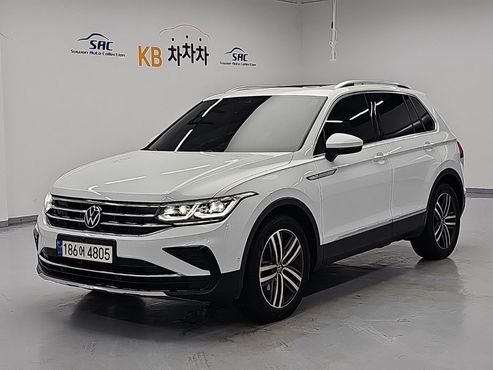Volkswagen Tiguan 2.0 TDI Prestige — пробег 26 807 км — фото 1 из 5