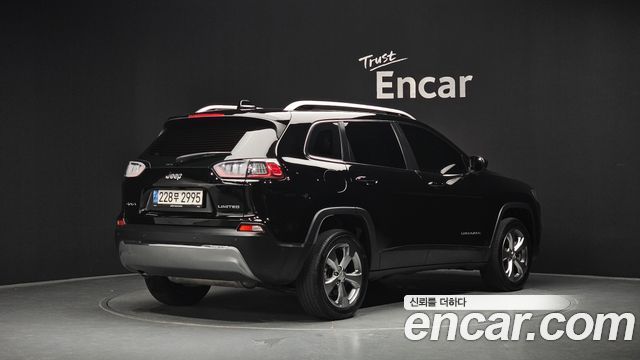 Jeep Cherokee 2.4 Limited AWD — пробег 119 116 км — фото 2 из 5