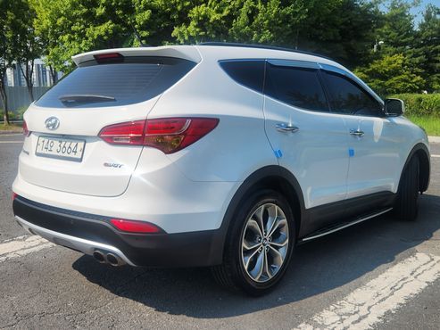 Hyundai Santafe Diesel(e-VGT) 2.0 2WD Premium — пробег 240 000 км — фото 2 из 5