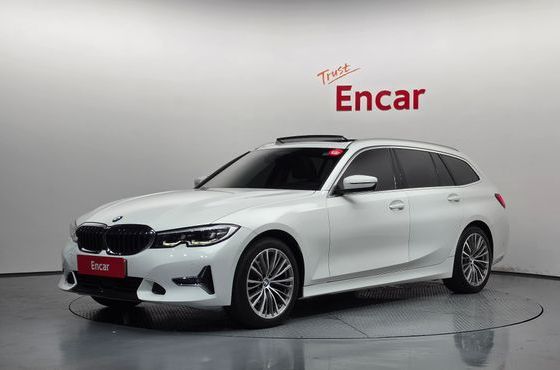 BMW 3-Series 320i Touring Luxury — пробег 72 439 км — фото 1 из 5