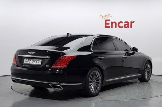 Genesis EQ900 3.3 T-GDI AWD Prestige — пробег 176 405 км — фото 2 из 5