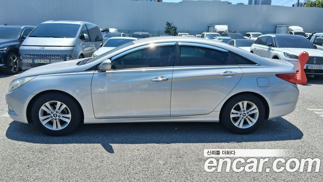 Hyundai Sonata Premier — пробег 144 035 км — фото 4 из 5