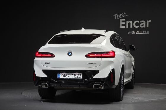 BMW X4 xDrive20i M Sport — пробег 22 858 км — фото 4 из 5