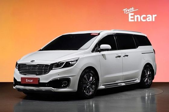 Kia Carnival 9-seater Noblesse — пробег 142 403 км — фото 1 из 5